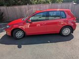 Used 2010 Volkswagen Golf 4-Door image 2
