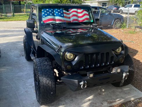 Used 2010 Jeep Wrangler Sport image 6