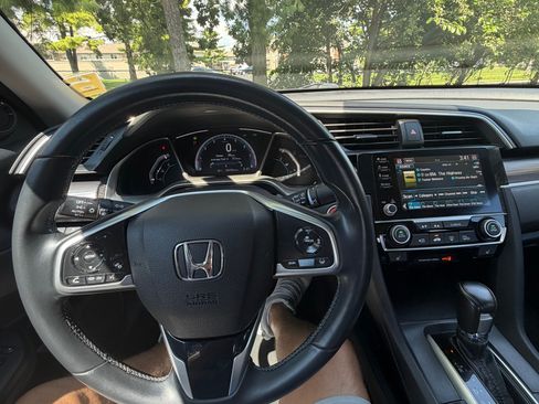 Used 2020 Honda Civic EX image 10