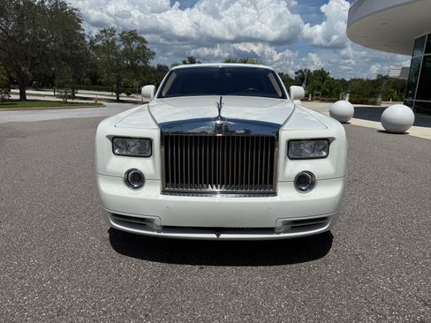 Used 2009 Rolls-Royce Phantom Sedan RWD image 9