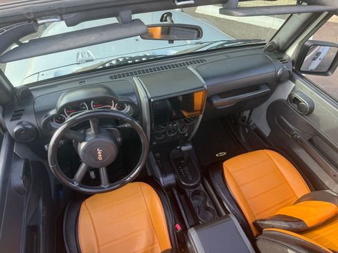 Used 2007 Jeep Wrangler Unlimited Sahara image 10