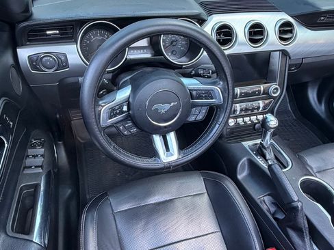 Used 2020 Ford Mustang Premium RWD image 25
