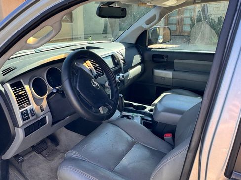 Used 2008 Toyota Sequoia SR5 image 12