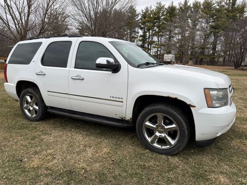 Used 2011 Chevrolet Tahoe LTZ image 4
