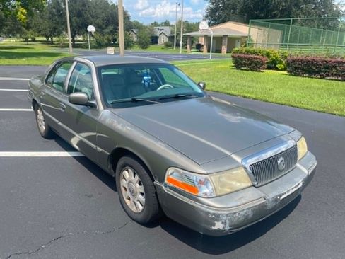 Used 2004 Mercury Grand Marquis LS RWD image 4