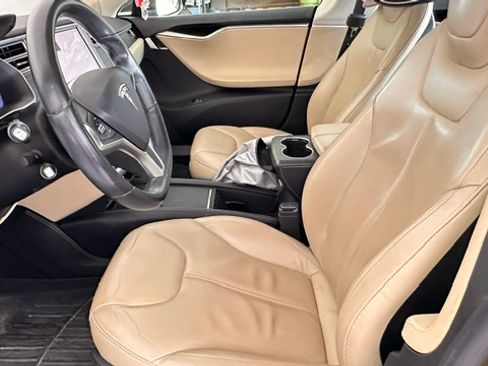 Used 2014 Tesla Model S 85 RWD image 13