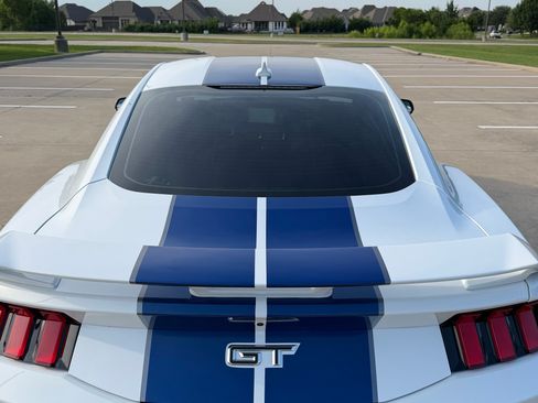 Used 2026 Ford Mustang GT Premium RWD image 17