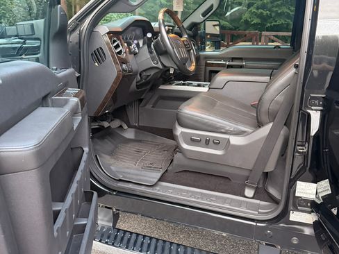 Used 2015 Ford F350 Platinum AWD/4WD image 10