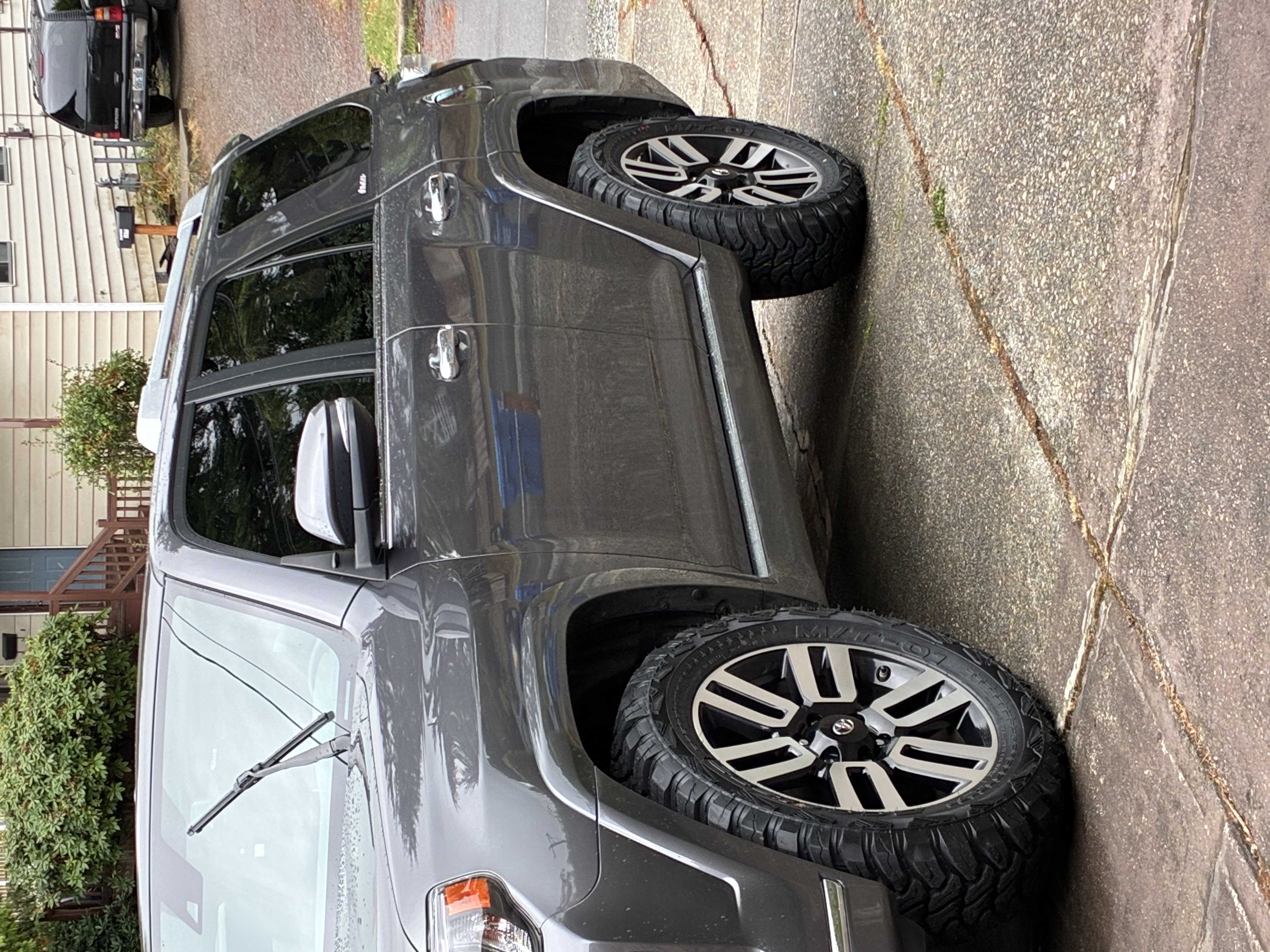 Used 2021 Toyota 4Runner Limited AWD/4WD image 5