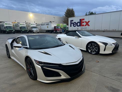 Used 2020 Acura NSX image 32