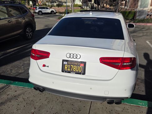 Used 2014 Audi S4 Prestige w/ Prestige Package image 4