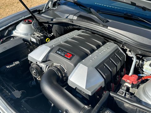 Used 2010 Chevrolet Camaro SS w/ RS Package image 5