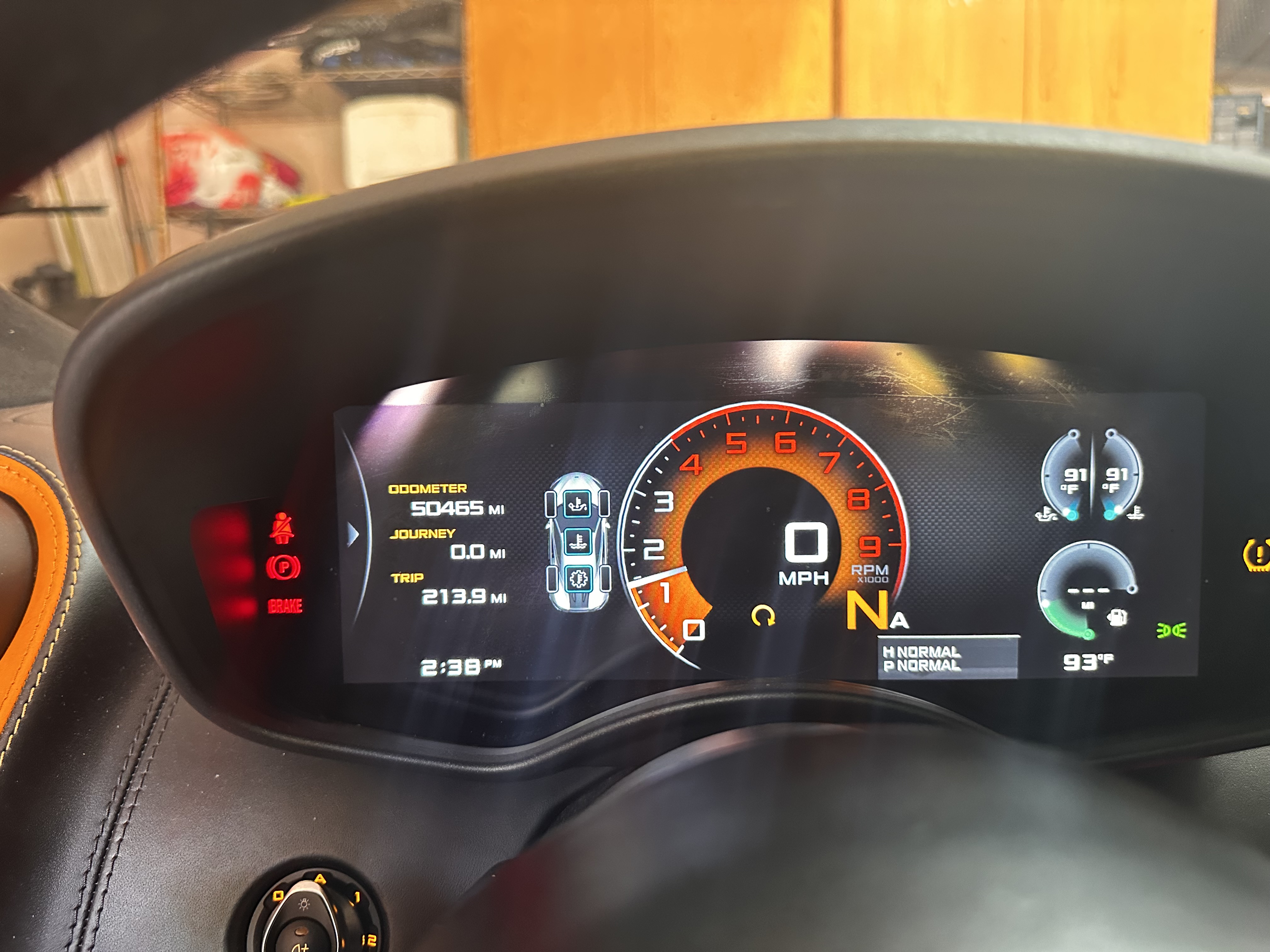 Used 2017 McLaren 570S Coupe RWD image 8