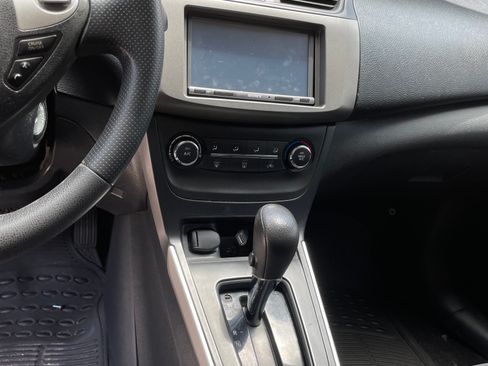 Used 2019 Nissan Sentra S image 15