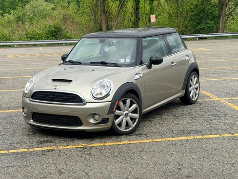 Used 2007 MINI Cooper S FWD image 1