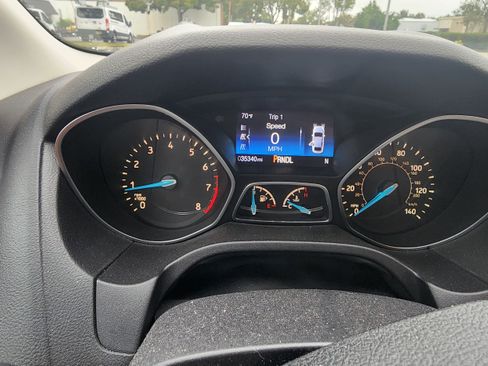 Used 2017 Ford Focus SE image 12