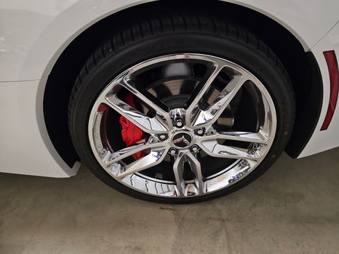 Used 2014 Chevrolet Corvette Stingray Convertible w/ 3LT Preferred Equipment Group image 19