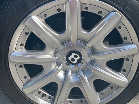 Used 2005 Bentley Continental GT image 19