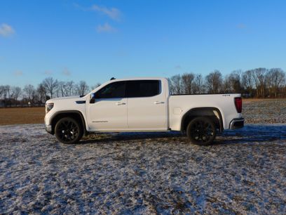 Used 2023 GMC Sierra 1500 SLE w/ Enhanced Capability Package