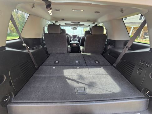 Used 2019 GMC Yukon SLT w/ Open Road Package image 13