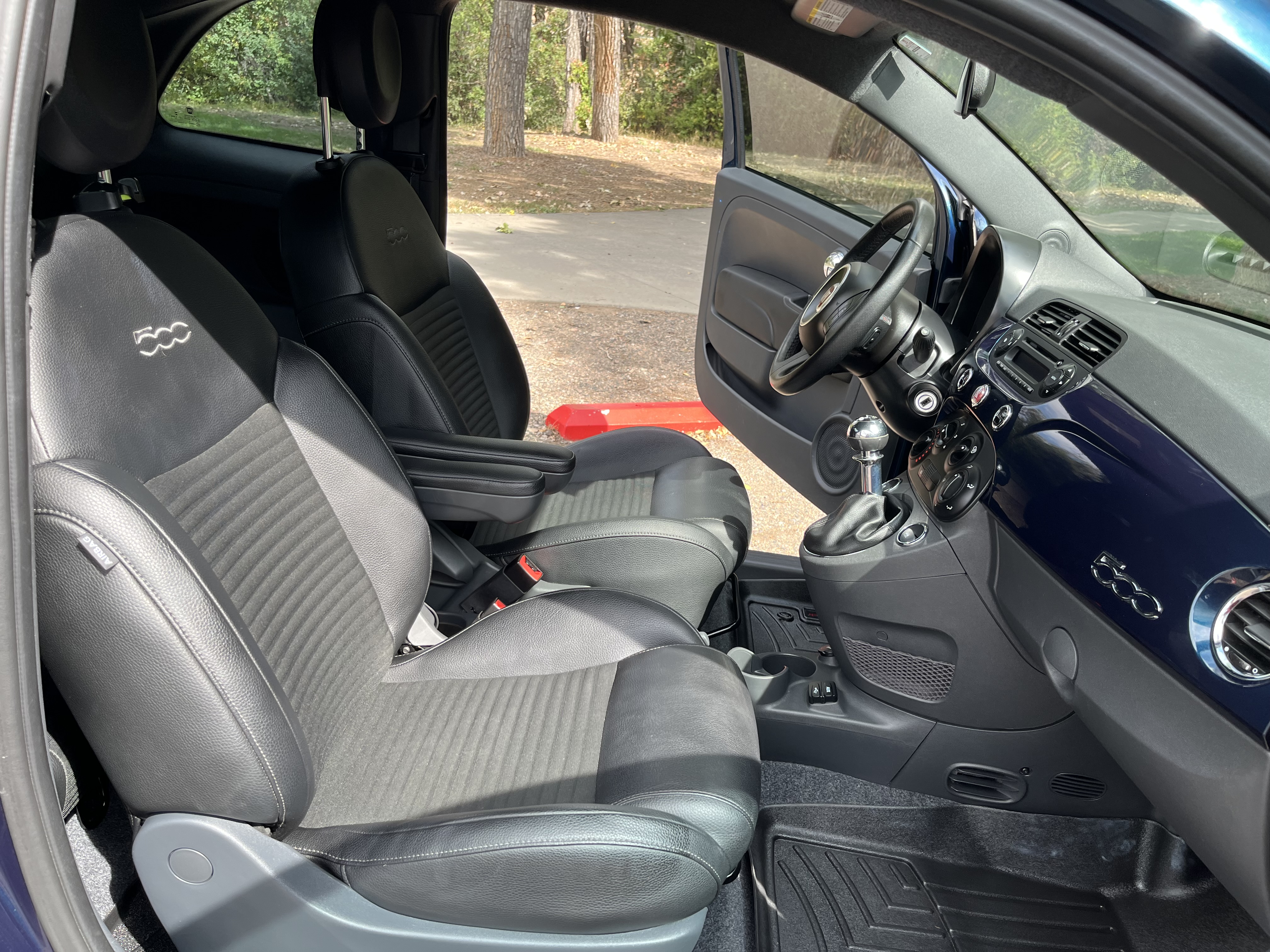 Used 2015 FIAT 500 Sport FWD image 18