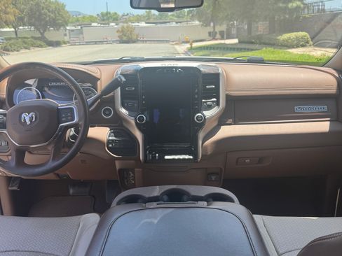 Used 2020 RAM 2500 Laramie AWD/4WD image 7