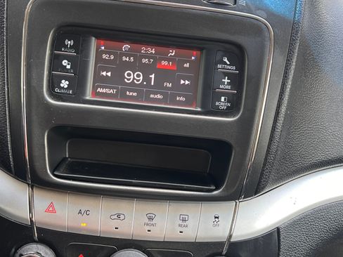 Used 2014 Dodge Journey American Value Package FWD image 11