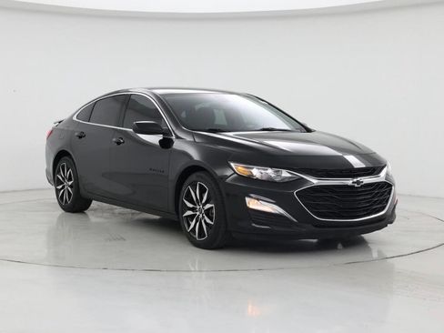 Used 2020 Chevrolet Malibu RS image 2