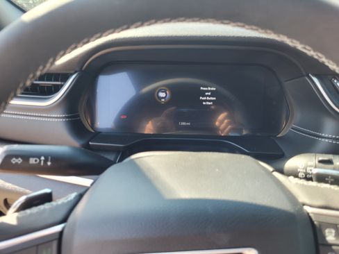 Used 2025 Jeep Grand Cherokee Laredo w/ Trailer Tow Package image 16