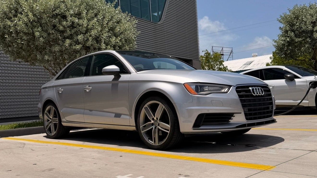 Used 2016 Audi A3 2.0T Premium w/ Audi MMI Navigation Plus AWD/4WD image 9
