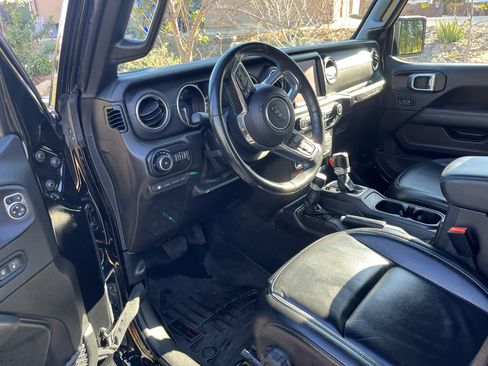 Used 2021 Jeep Wrangler Unlimited Rubicon 4xe w/ Steel Bumper Group image 11