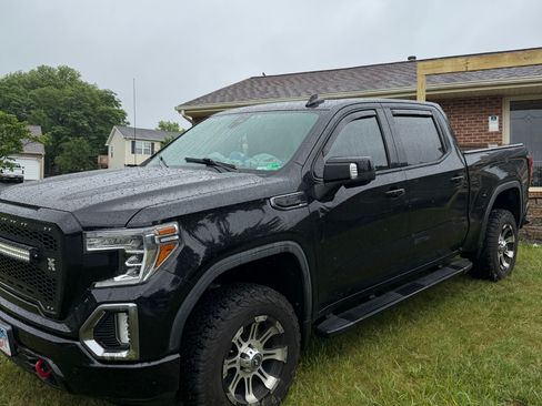 Used 2020 GMC Sierra 1500 AT4 w/ AT4 Premium Package AWD/4WD image 15