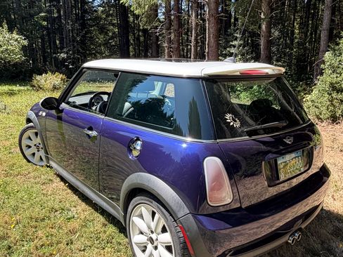 Used 2005 MINI Cooper S FWD image 16