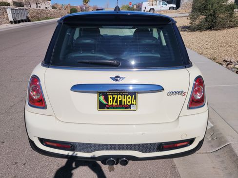 Used 2012 MINI Cooper S image 5