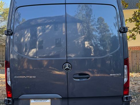 Used 2023 Mercedes-Benz Sprinter 3500 image 6