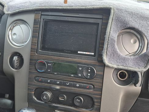 Used 2007 Lincoln Mark LT 4x4 image 5