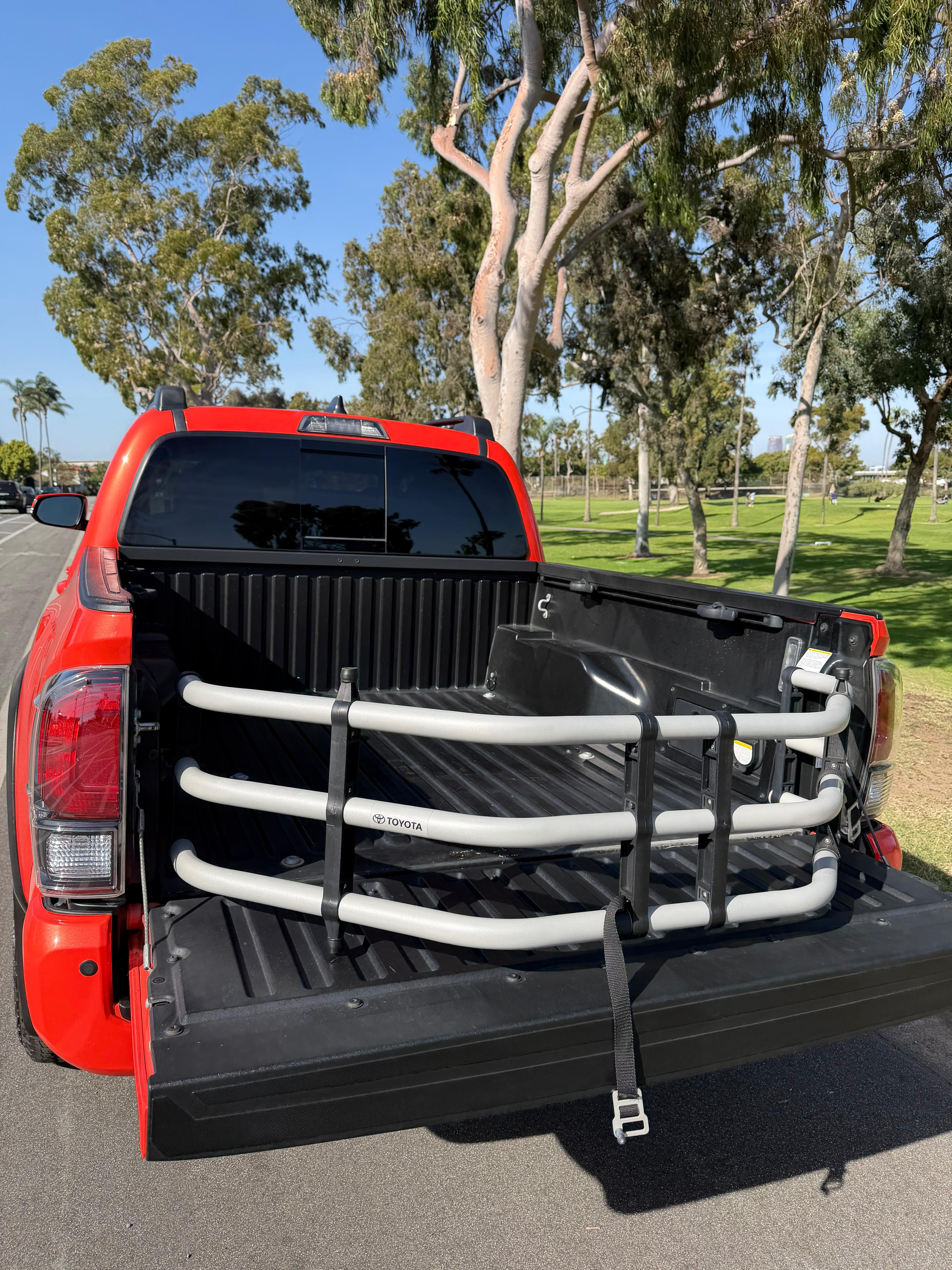Used 2023 Toyota Tacoma TRD Pro AWD/4WD image 9