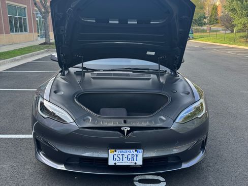 Used 2022 Tesla Model S Standard Range image 5