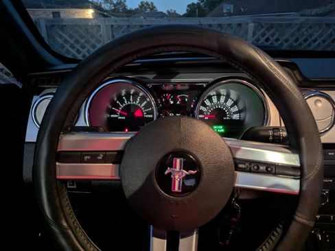 Used 2008 Ford Mustang GT image 21