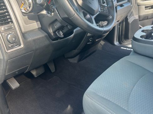 Used 2016 RAM 1500 Express w/ Power & Remote Entry Group AWD/4WD image 4