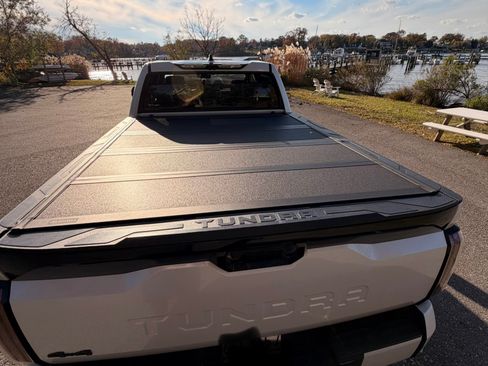 Used 2022 Toyota Tundra Platinum image 9