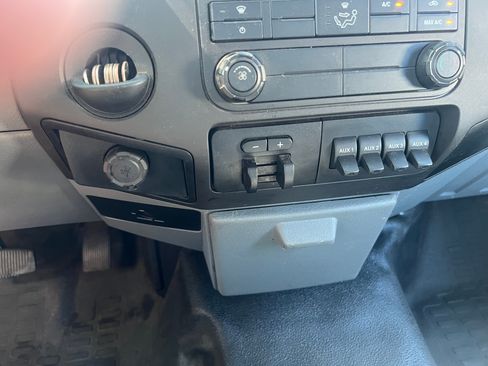 Used 2014 Ford F350 XL image 6