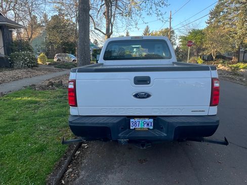Used 2014 Ford F250 XL image 8