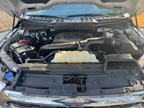 Used 2021 Ford F150 XLT w/ Equipment Group 302A High image 15