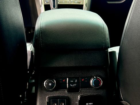 Used 2017 Ford Explorer Limited AWD/4WD image 10