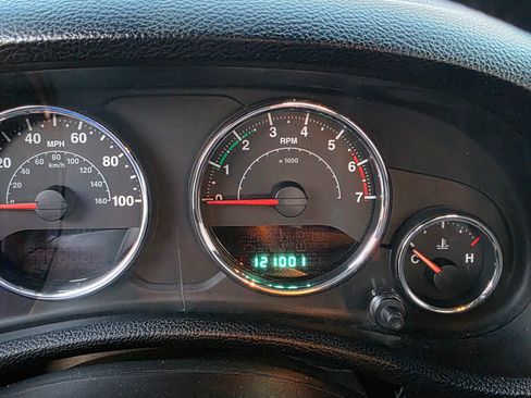 Used 2011 Jeep Wrangler Sport image 6