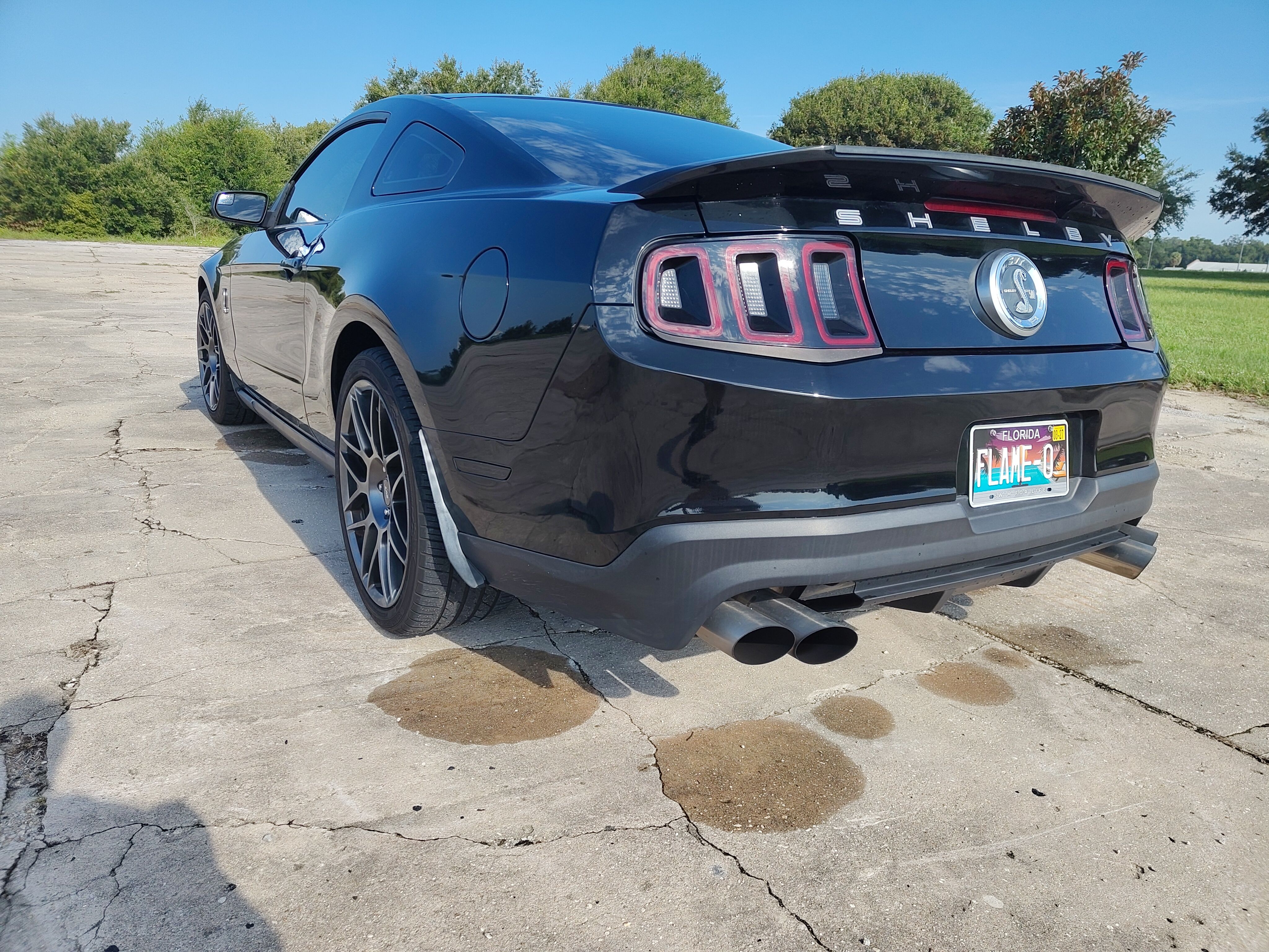 Used 2012 Ford Mustang Shelby GT500 w/ SVT Performance Pkg RWD image 28