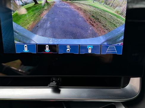 Used 2024 Chevrolet Corvette Z06 image 10