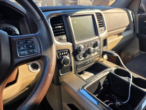 Used 2013 RAM 1500 Big Horn image 24