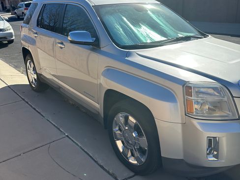 Used 2012 GMC Terrain SLT w/ Chrome and Technology Package image 8